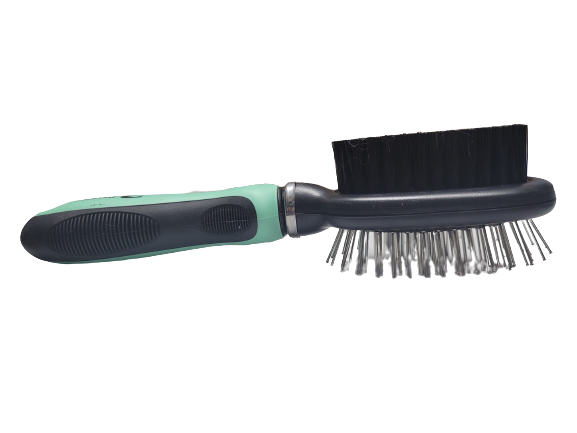 Sunny and Luna Cat brush with pin on one side and Bristles on the other. 